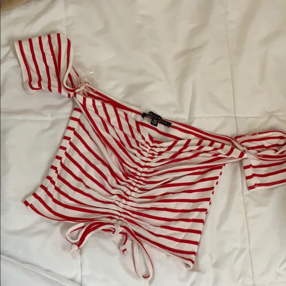 Kendall & Kylie Cinched crop top